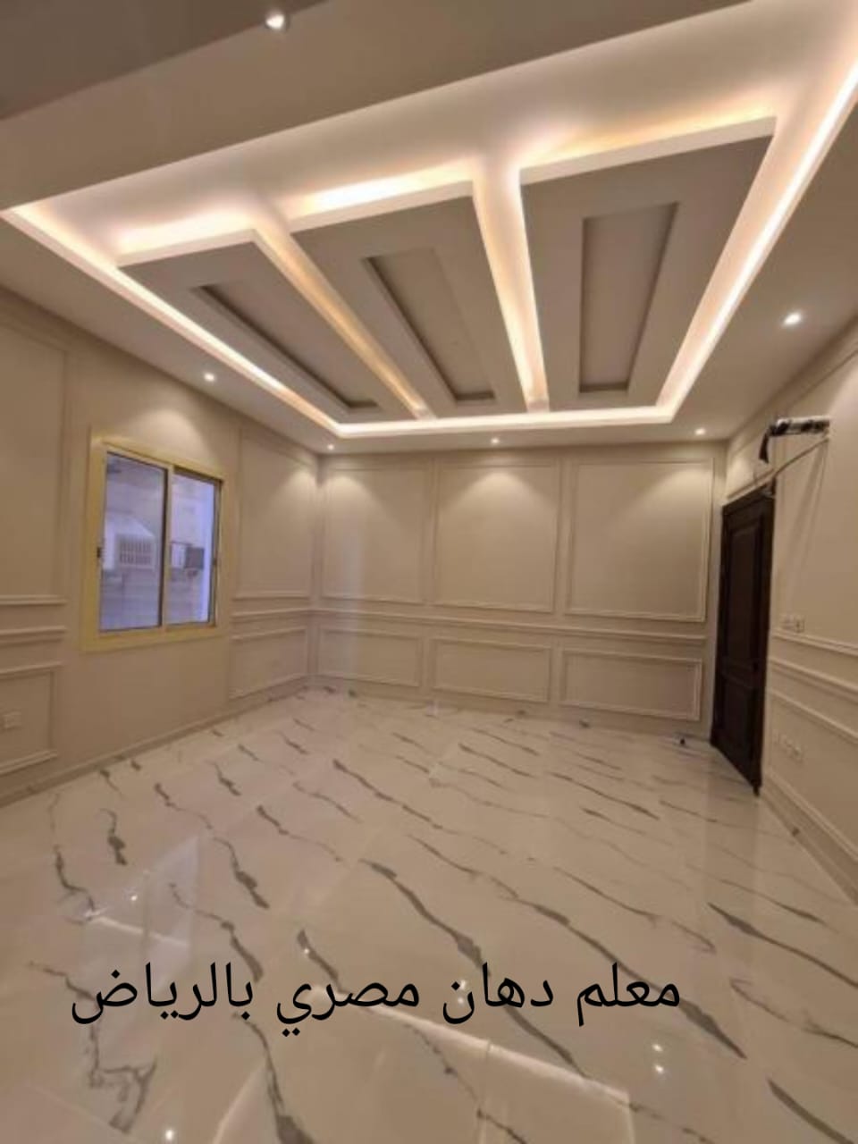 معلم دهان مصري بالرياض